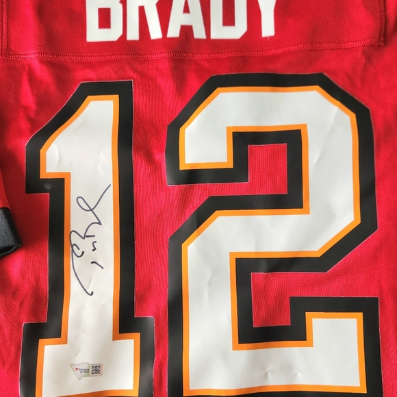 Autographed Tom Brady Throwback Jersey with COA - Picture 2 of 7
